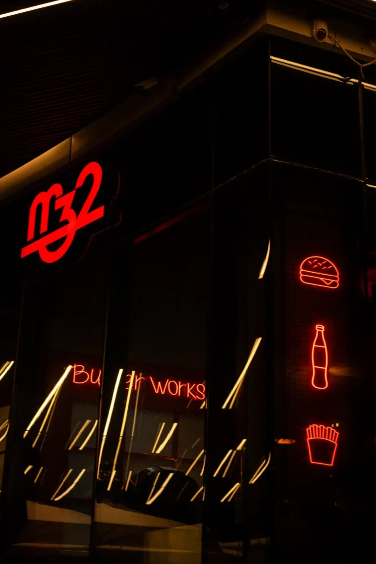 CLUB (3)
